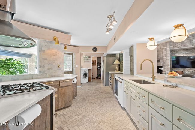118 Herja Acre Ln, House other with 5 bedrooms, 3 bathrooms and null parking in Palatka FL | Image 22