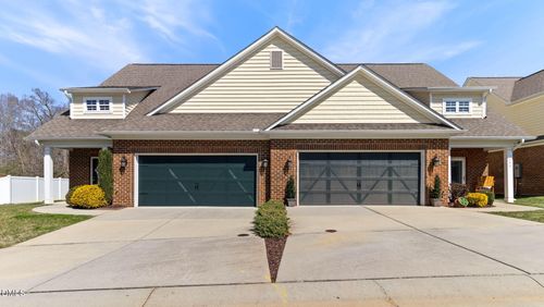 402 Mockingbird Ln, Mebane, NC, 27302-7988 | Card Image