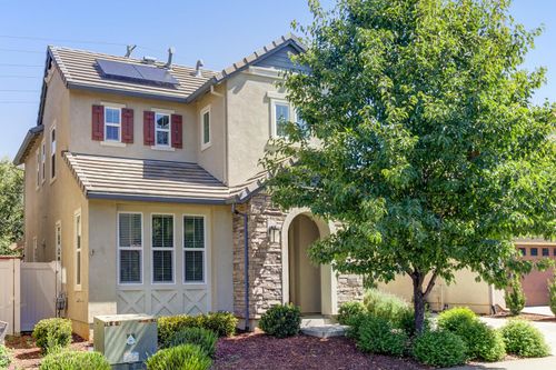 3949 Aristotle Cir, Rancho Cordova, CA, 95742-8105 | Card Image