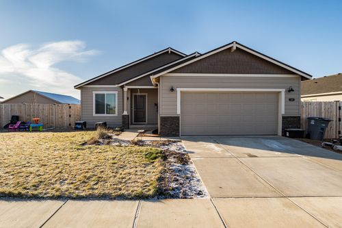 1318 Nw Willow Parkway Rd, Madras, OR, 97741-9656 | Card Image