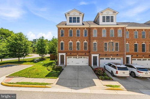 7891 Carbondale Way, SPRINGFIELD, VA, 22153-2970 | Card Image