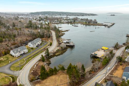 5-15 Village Court, Boothbay Harbor, ME, 04538 | Card Image
