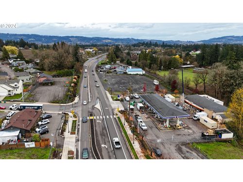 179 N Highway 99w, Dundee, OR, 97115 | Card Image