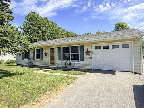 16 Genesee Lane, Plattsburgh, NY, 12901 | Card Image