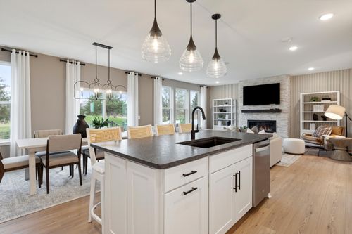 6153 Goodview Avenue S, Cottage Grove, MN, 55016 | Card Image