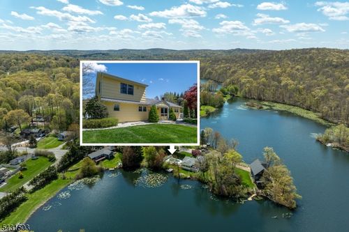 4 Spruce Ct, Highland Lakes, NJ, 07422-1115 | Card Image