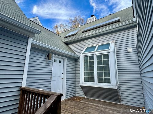 52-52 Wilton Crst, Wilton, CT, 06897-4053 | Card Image