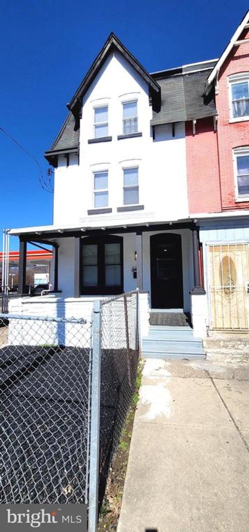 6233 Chew Ave, PHILADELPHIA, PA, 19138-1005 | Card Image