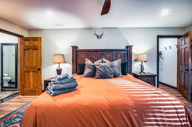 12711 Wind Point Rd, House other with 3 bedrooms, 2 bathrooms and null parking in MANITOWISH WATERS WI | Image 26