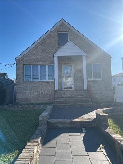 158-11 96th Street, House other with 2 bedrooms, 1 bathrooms and null parking in Howard Beach NY | Image 1