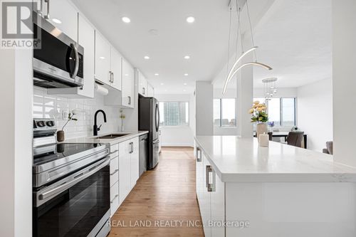 1901-50 Elm Dr E, Mississauga, ON, L5A3X2 | Card Image