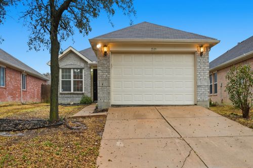 5589 Hunters Bend Ln, Dallas, TX, 75249-2301 | Card Image