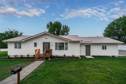 251 E. 1st Ave. North, Columbus, MT, 59019 | Card Image