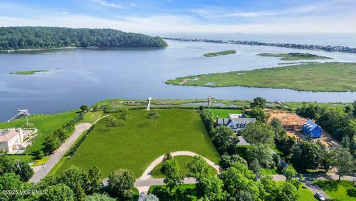 3 Black Point Horseshoe, Rumson, NJ, 07760-1928 | Card Image