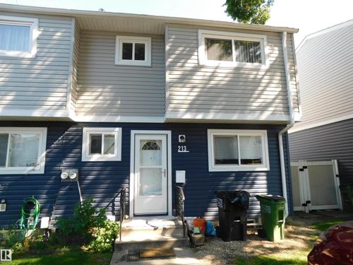 213 Habitat Cres Nw, Edmonton, AB, T5A3K8 | Card Image