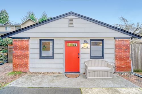 4034 Ne 109th St, Seattle, WA, 98125-7900 | Card Image