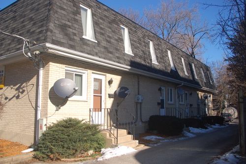 0-321 Jefferson St, Woodstock, IL, 60098-3909 | Card Image