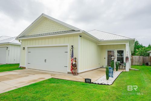8157 Carmel Cir, Foley, AL, 36535-6936 | Card Image