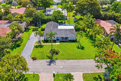 2651 Nw 107th Ave, Coral Springs, FL, 33065-3618 | Card Image