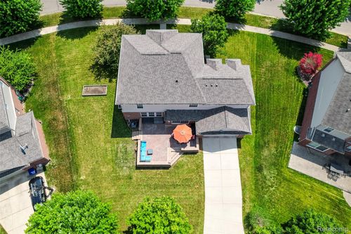 50042 Black Horse Ln, Canton, MI, 48188-2285 | Card Image