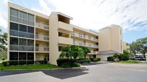 apt-303-3950 Ironwood Cir, BRADENTON, FL, 34209-8610 | Card Image