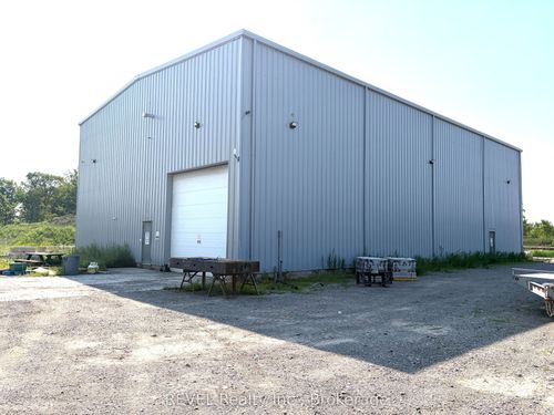 1668 Allanport Rd, Allanburg, ON, L0S1A0 | Card Image