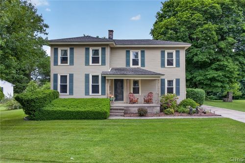 910 County Route 25, Oswego, NY, 13126-5717 | Card Image
