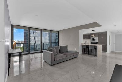 1705 - 1451 Brickell Ave, Condo with 2 bedrooms, 2 bathrooms and null parking in Miami FL | Image 1