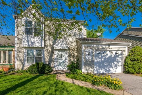 18 Bedford Rd, Mundelein, IL, 60060-3235 | Card Image