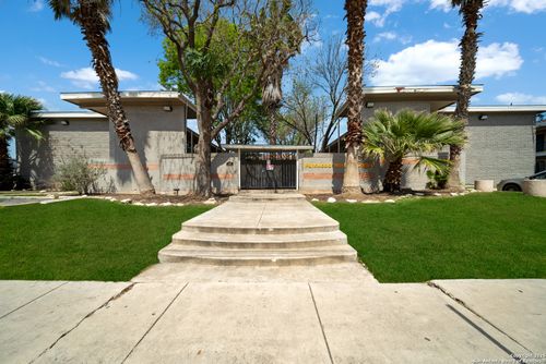 206-225 E Rampart Dr, San Antonio, TX, 78216-5752 | Card Image