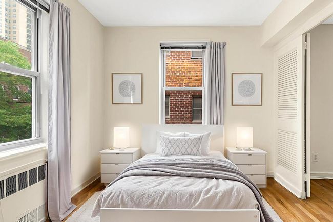 APT-5B - 72 112 Th St, Home with 2 bedrooms, 1 bathrooms and null parking in Forest Hills NY | Image 13