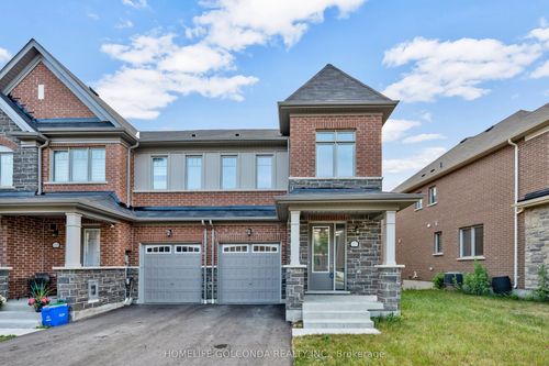 157 Lageer Dr, Stouffville, ON, L4A4V2 | Card Image