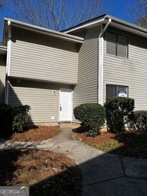 8564 Creekwood Way, Jonesboro, GA, 30238-4315 | Card Image