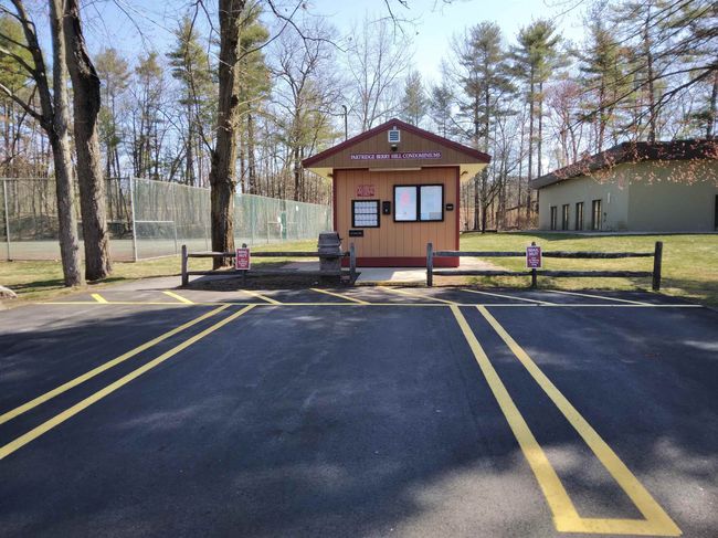 APT-15 - 12 Strawberry Bank Rd, Condo with 1 bedrooms, 1 bathrooms and null parking in Nashua NH | Image 34