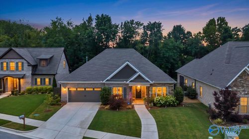 26 Cobbs Cove Way Se, Huntsville, AL, 35803-3115 | Card Image