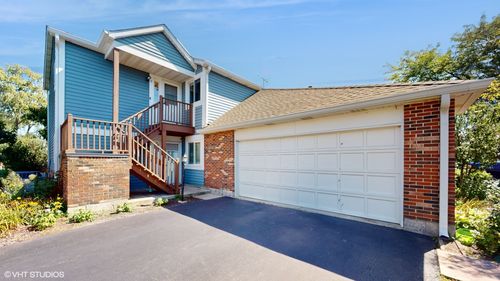 8-391 Sandhurst Circle, Glen Ellyn, IL, 60137 | Card Image