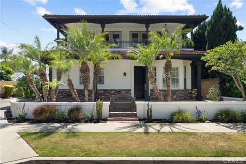 267 Mesa Dr, Costa Mesa, CA, 92627-4622 | Card Image
