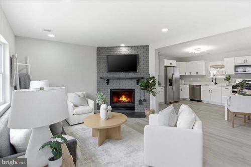 501 Arbor Ct, EDGEWOOD, MD, 21040-2814 | Card Image