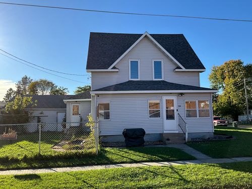 500 Central Ave, Osakis, MN, 56360-8217 | Card Image