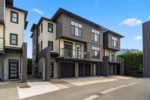 8-6029 Promontory Rd, Chilliwack, BC, V2R6B1 | Card Image