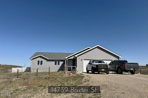14739 Baxter St, Williston, ND, 58801-9173 | Card Image