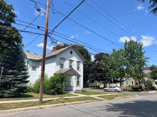 162 Ridge St, Glens Falls, NY, 12801-3220 | Card Image