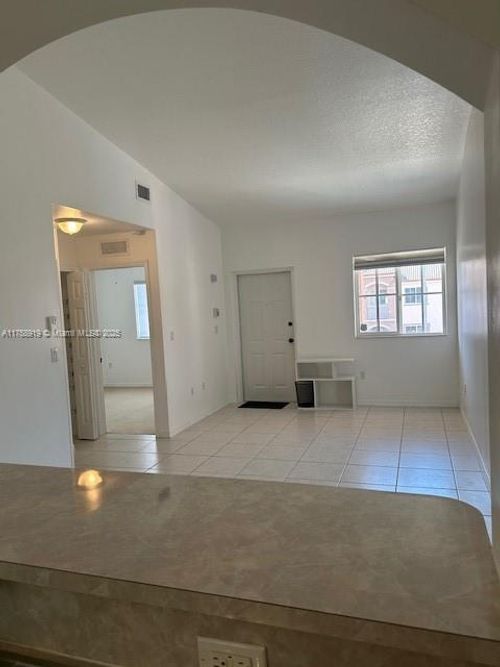 unit-203-1271 Se 28th Ct, Homestead, FL, 33035-2325 | Card Image