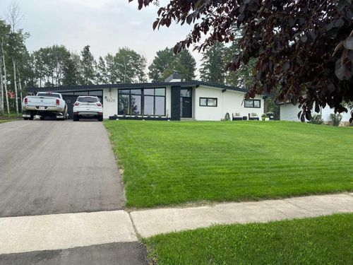 4820 50 Ave, Benalto, AB, T0M0H0 | Card Image