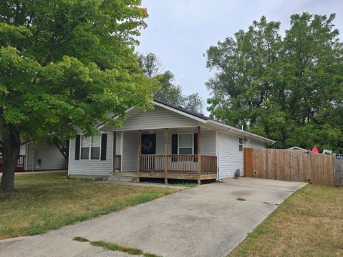1108 N Oak Park Dr, Springfield, MO, 65802-1191 | Card Image
