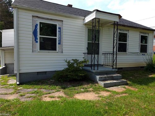 410 Worth St, Mount Airy, NC, 27030-5410 | Card Image