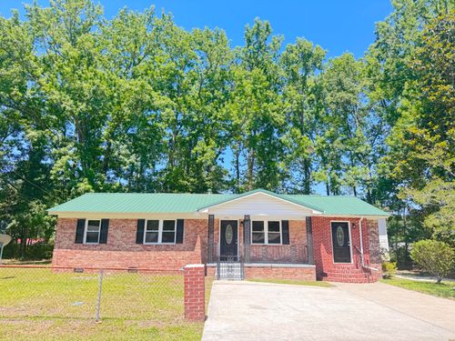 210 Grayson St, Walterboro, SC, 29488-4912 | Card Image