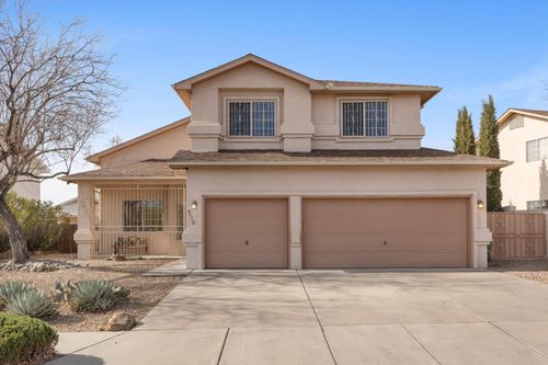 8112 Garnet Ave Sw, Albuquerque, NM, 87121-8372 | Card Image