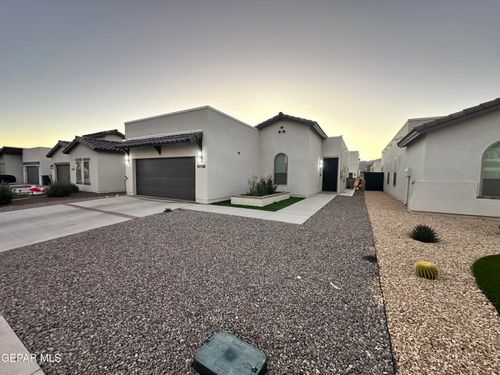10729 Deion Sanders Dr, El Paso, TX, 79924-4441 | Card Image