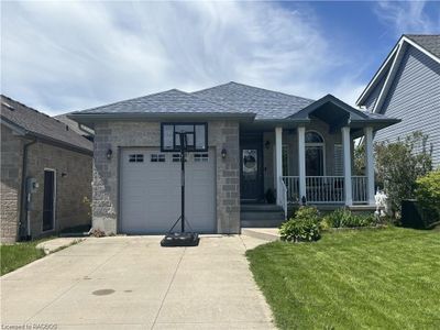 638 Kennard Cres, House other with 4 bedrooms, 2 bathrooms and 3 parking in Kincardine ON | Image 1